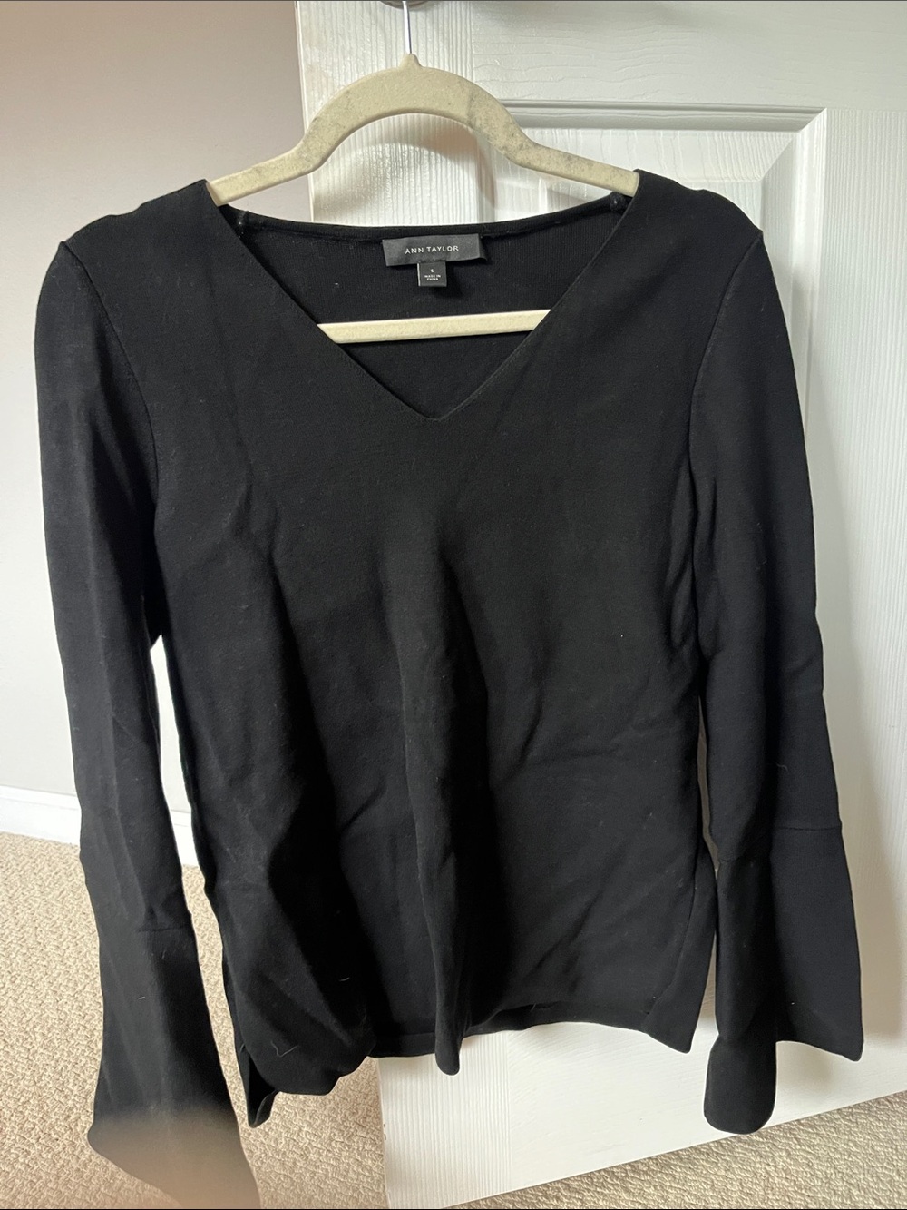 Ann Taylor Black V-Neck Bell Sleeve Knit Top